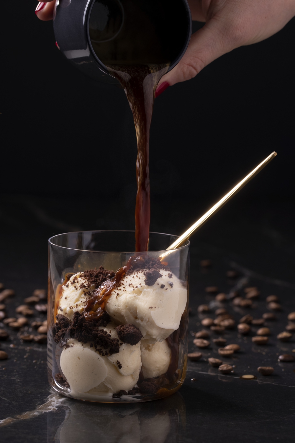 AFFOGATO 